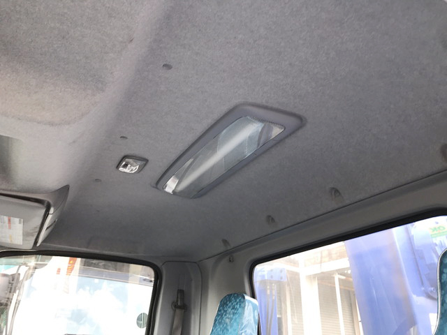 いすゞフォワードセルフクレーン4段中型（4t）[写真32]