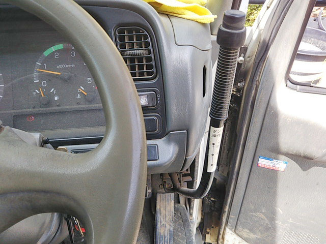 三菱ふそうキャンターローダーダンプ小型（2t・3t）[写真31]