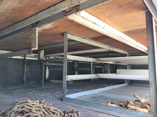 三菱ふそうキャンター平ボディ小型（2t・3t）[写真10]