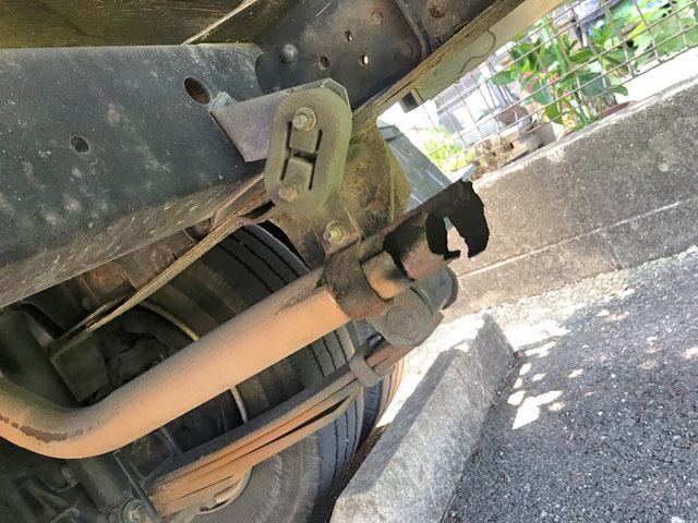 三菱ふそうキャンター平ボディ小型（2t・3t）[写真14]