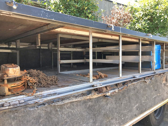 三菱ふそうキャンター平ボディ小型（2t・3t）[写真09]