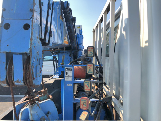 マツダタイタンクレーン付小型（2t・3t）[写真15]