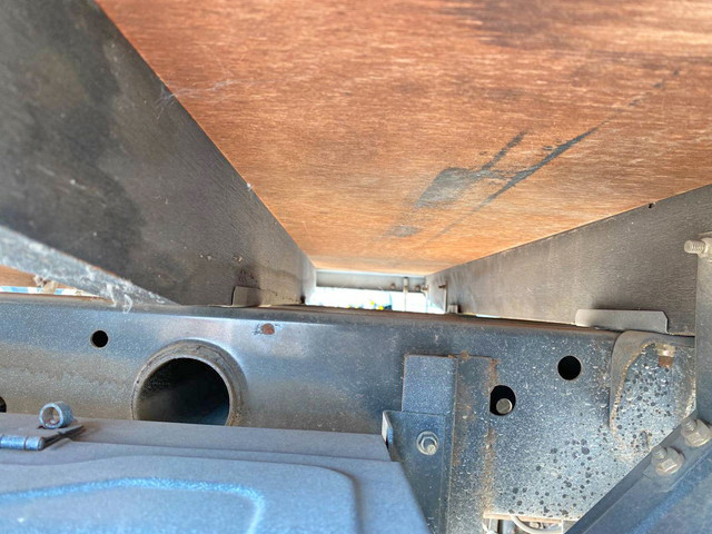 マツダタイタンクレーン付小型（2t・3t）[写真23]