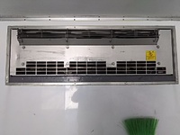 いすゞフォワード冷凍車（冷蔵車）中型（4t）[写真14]