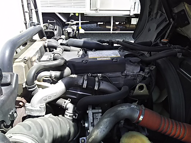 いすゞフォワード冷凍車（冷蔵車）中型（4t）[写真26]