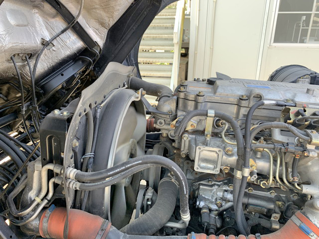 三菱ふそうファイターセルフクレーン3段中型（4t）[写真31]