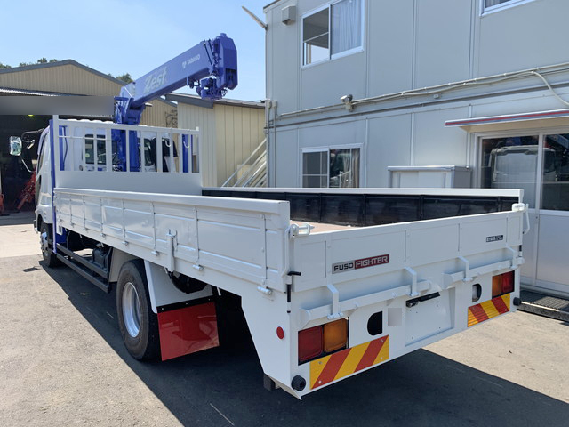 三菱ふそうファイターセルフクレーン3段中型（4t）[写真04]