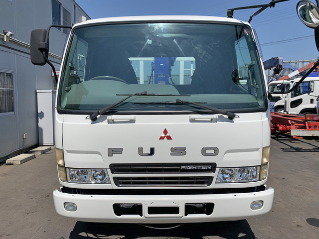 三菱ふそうファイターセルフクレーン3段中型（4t）[写真05]