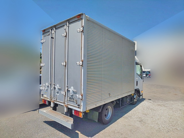 いすゞエルフアルミバン小型（2t・3t）[写真02]