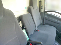 いすゞエルフアルミバン小型（2t・3t）[写真32]