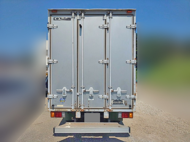 いすゞエルフアルミバン小型（2t・3t）[写真07]