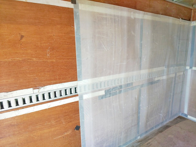 いすゞエルフアルミバン小型（2t・3t）[写真09]