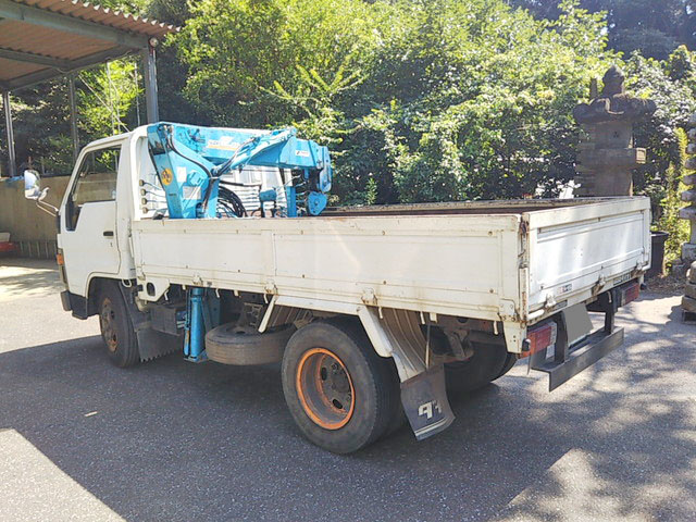 トヨタダイナクレーン付小型（2t・3t）[写真02]