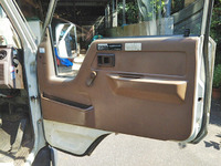 トヨタダイナクレーン付小型（2t・3t）[写真23]