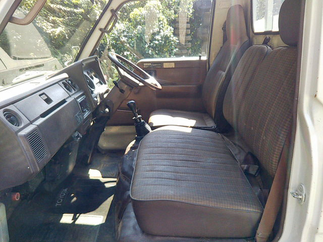 トヨタダイナクレーン付小型（2t・3t）[写真25]