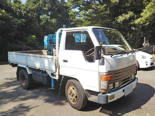 トヨタダイナクレーン付小型（2t・3t）[写真03]