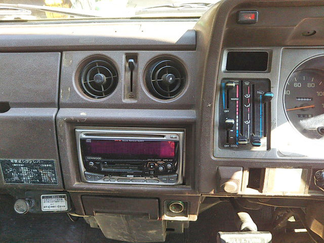 トヨタダイナクレーン付小型（2t・3t）[写真30]