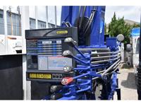 いすゞフォワードクレーン3段中型（4t）[写真12]