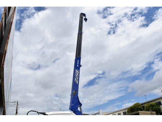 いすゞフォワードクレーン3段中型（4t）[写真15]