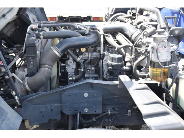 いすゞフォワードクレーン3段中型（4t）[写真21]