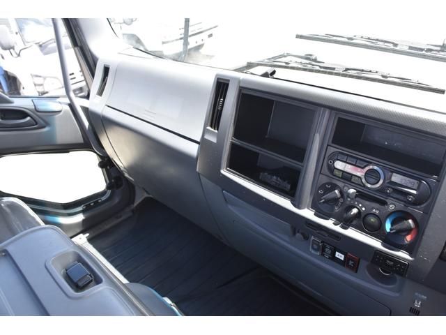 いすゞフォワードクレーン3段中型（4t）[写真29]