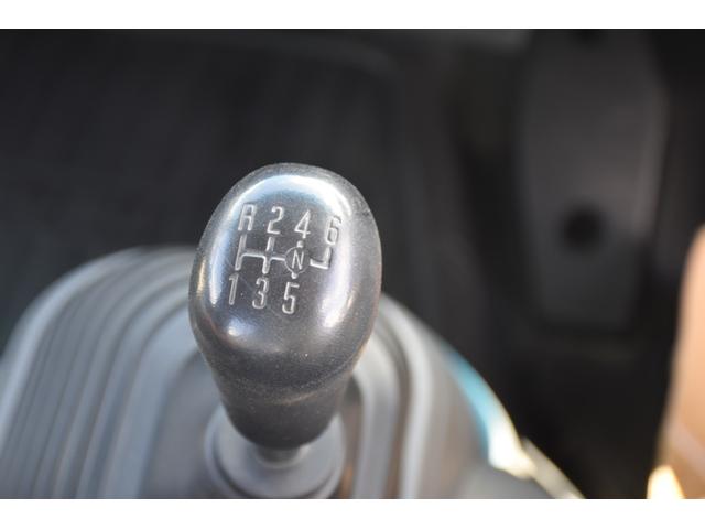 いすゞフォワードクレーン3段中型（4t）[写真34]