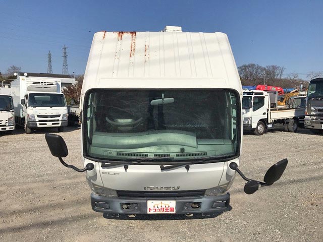 いすゞエルフ高所作業車小型（2t・3t）[写真10]