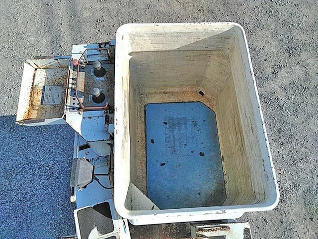 いすゞエルフ高所作業車小型（2t・3t）[写真14]