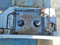 いすゞエルフ高所作業車小型（2t・3t）[写真15]