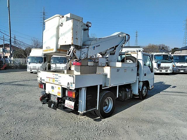 いすゞエルフ高所作業車小型（2t・3t）[写真02]