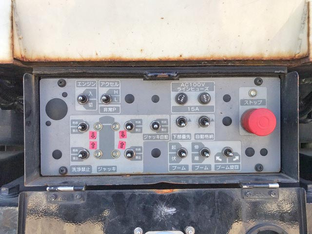 いすゞエルフ高所作業車小型（2t・3t）[写真20]