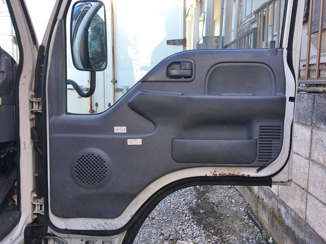 いすゞエルフ高所作業車小型（2t・3t）[写真31]