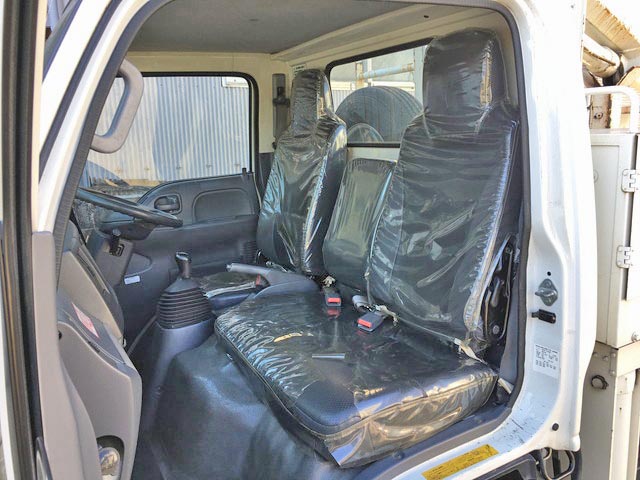 いすゞエルフ高所作業車小型（2t・3t）[写真33]