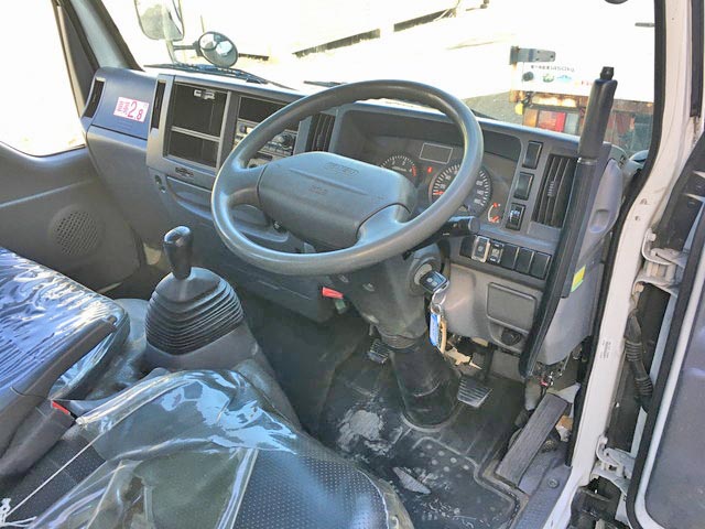 いすゞエルフ高所作業車小型（2t・3t）[写真35]