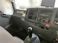 いすゞエルフ平ボディ小型（2t・3t）[写真16]