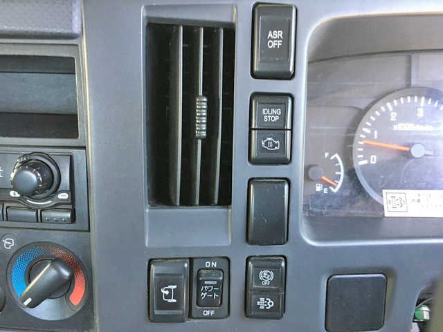 いすゞエルフ平ボディ小型（2t・3t）[写真35]