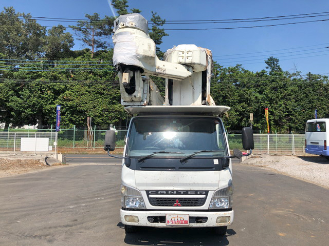 三菱ふそうキャンター高所作業車小型（2t・3t）[写真10]
