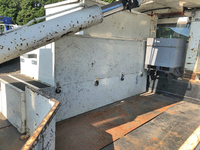 三菱ふそうキャンター高所作業車小型（2t・3t）[写真14]