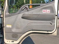 三菱ふそうキャンター高所作業車小型（2t・3t）[写真31]