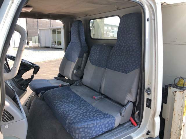 三菱ふそうキャンター高所作業車小型（2t・3t）[写真35]