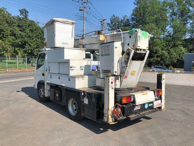 三菱ふそうキャンター高所作業車小型（2t・3t）[写真04]