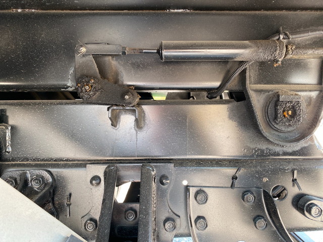 いすゞフォワードダンプ中型（4t）[写真19]