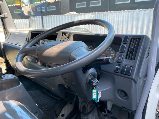 いすゞフォワードダンプ中型（4t）[写真32]