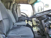 いすゞフォワードアルミウイング中型（4t）[写真17]