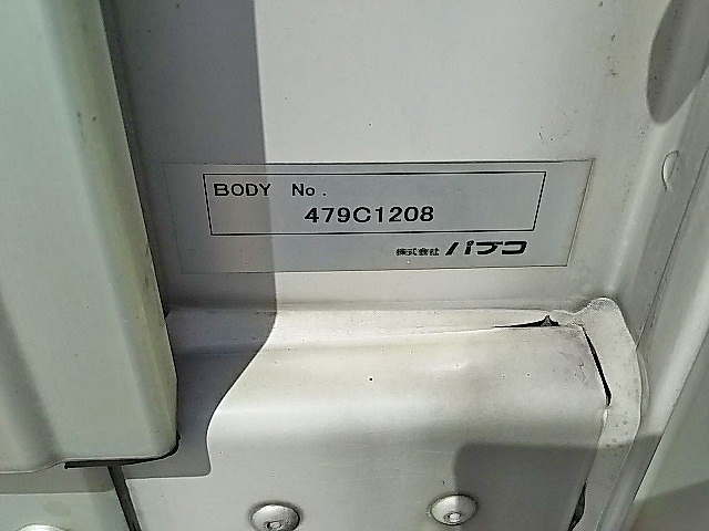 三菱ふそうファイターアルミウイング中型（4t）[写真15]