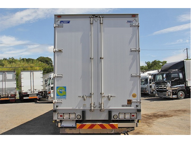 UDトラックスクオンアルミウイング大型（10t）[写真12]