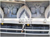 UDトラックスクオンアルミウイング大型（10t）[写真18]