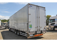 UDトラックスクオンアルミウイング大型（10t）[写真02]