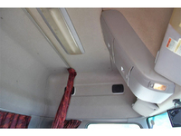 UDトラックスクオンアルミウイング大型（10t）[写真31]