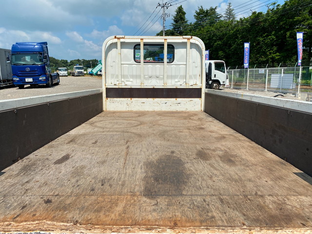 日野デュトロ平ボディ小型（2t・3t）[写真14]